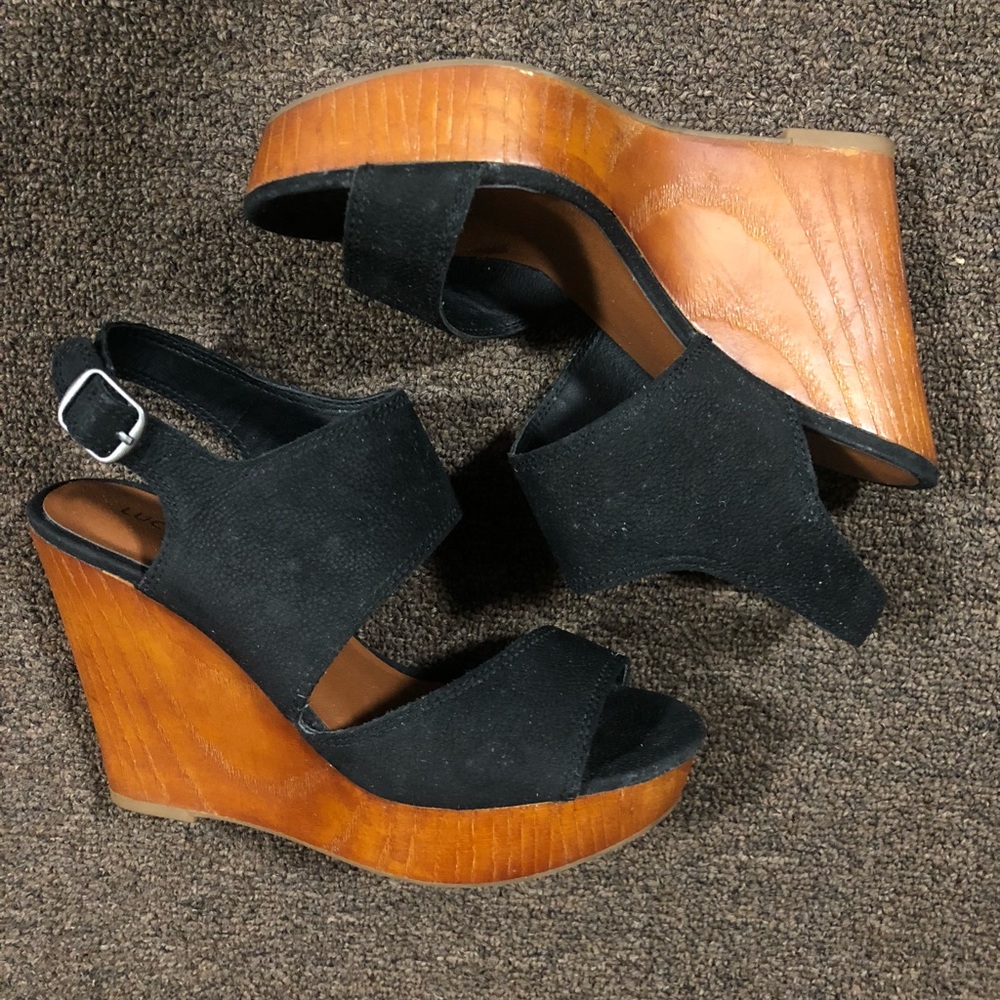 Lucky Brand Platform Sandals